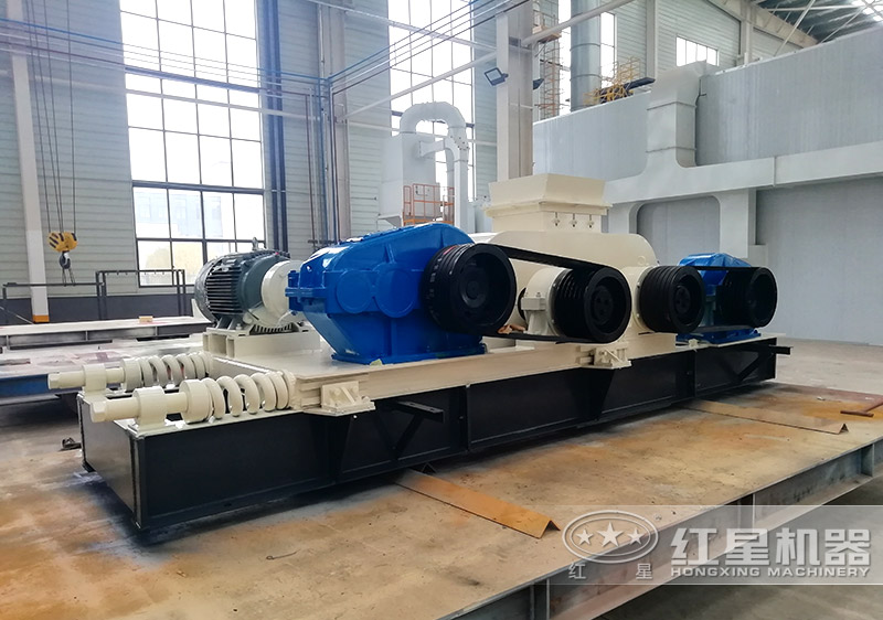 小型液壓對輥破碎機(jī)常用型號及價格，提供現(xiàn)場視頻